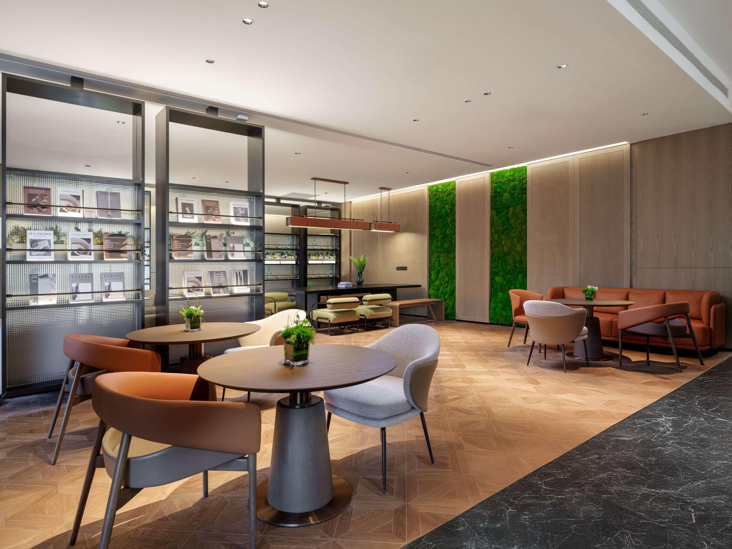 Novotel Xiamen Downtown 24/41