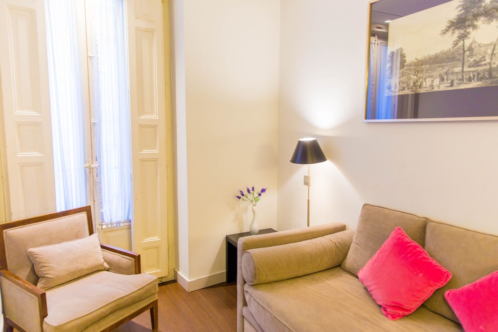 Meninas Hotel 54/73