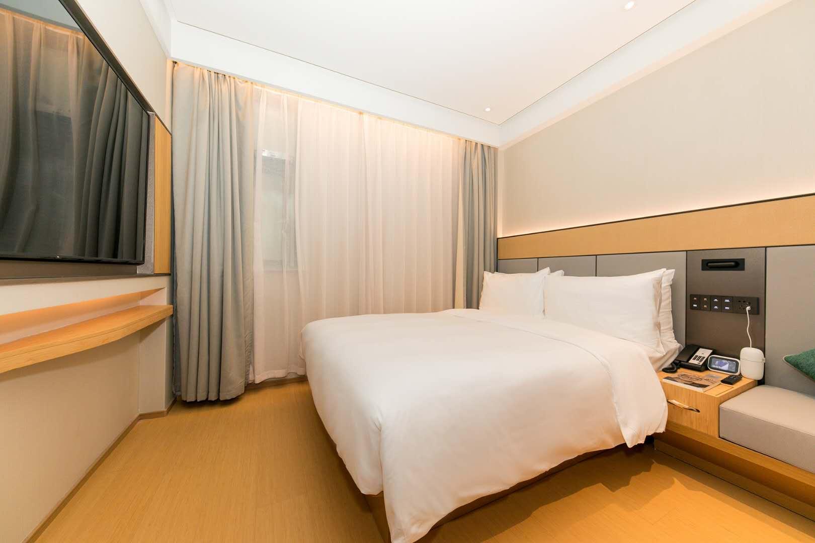 JI Hotel (Hangzhou West Lake Hubin Pedestrian Street) 15/34