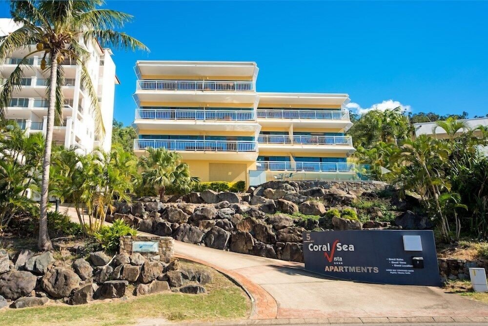 Coral Sea Vista Apartments 49/58