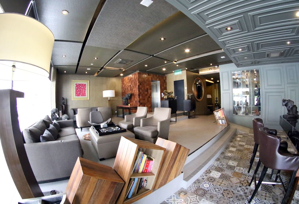 Bedrock Hotel 36/50
