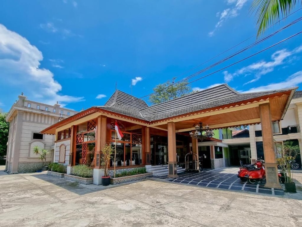 Green Tropical Village Hotel Resort 14/61