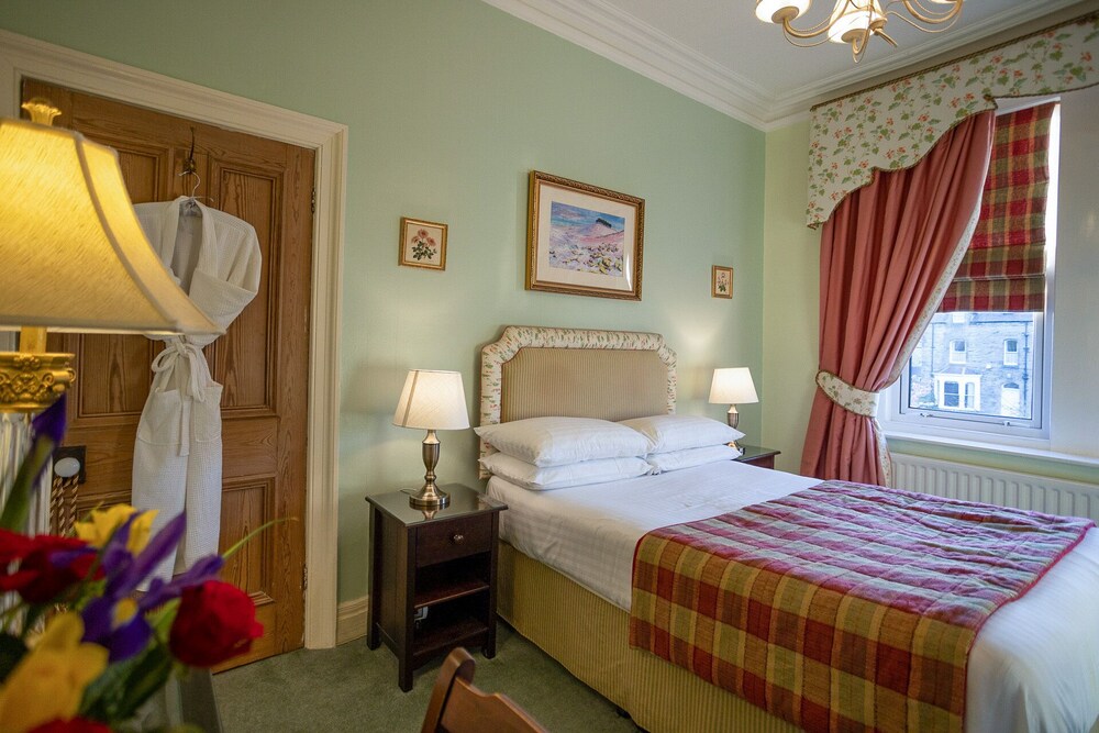 Homelands Guest House 28/71