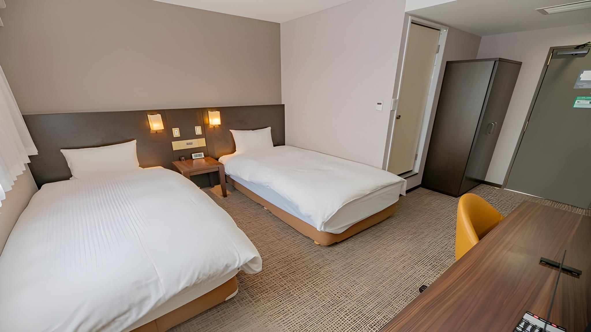 Standard, Twin Beds, Main Building