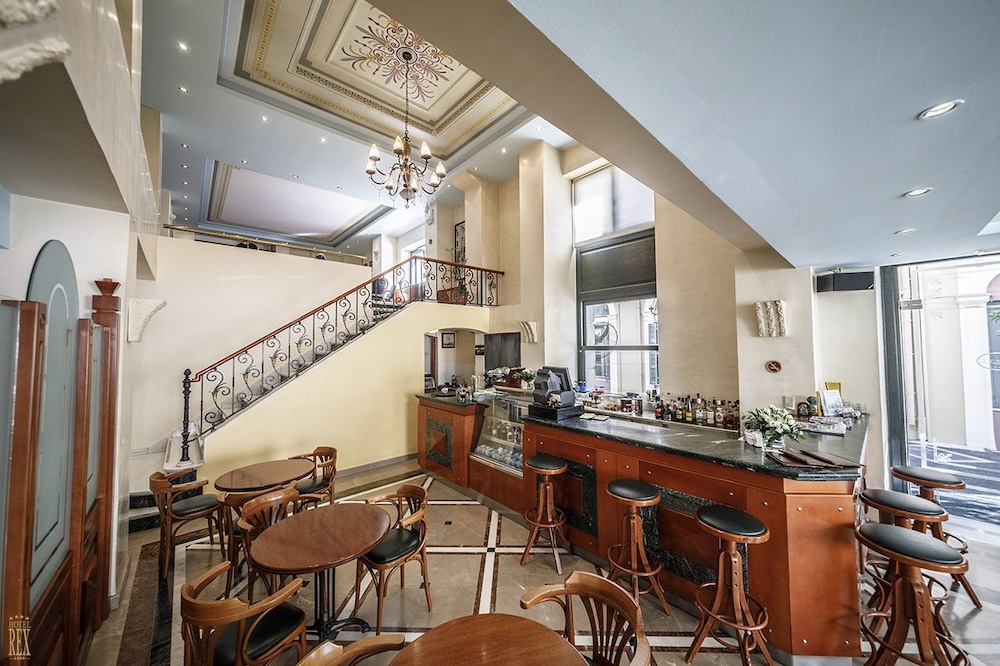 Rex Hotel 15/24