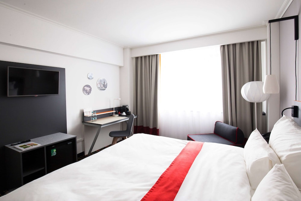 Vienna House Easy by Wyndham Airport Bucharest 14/68