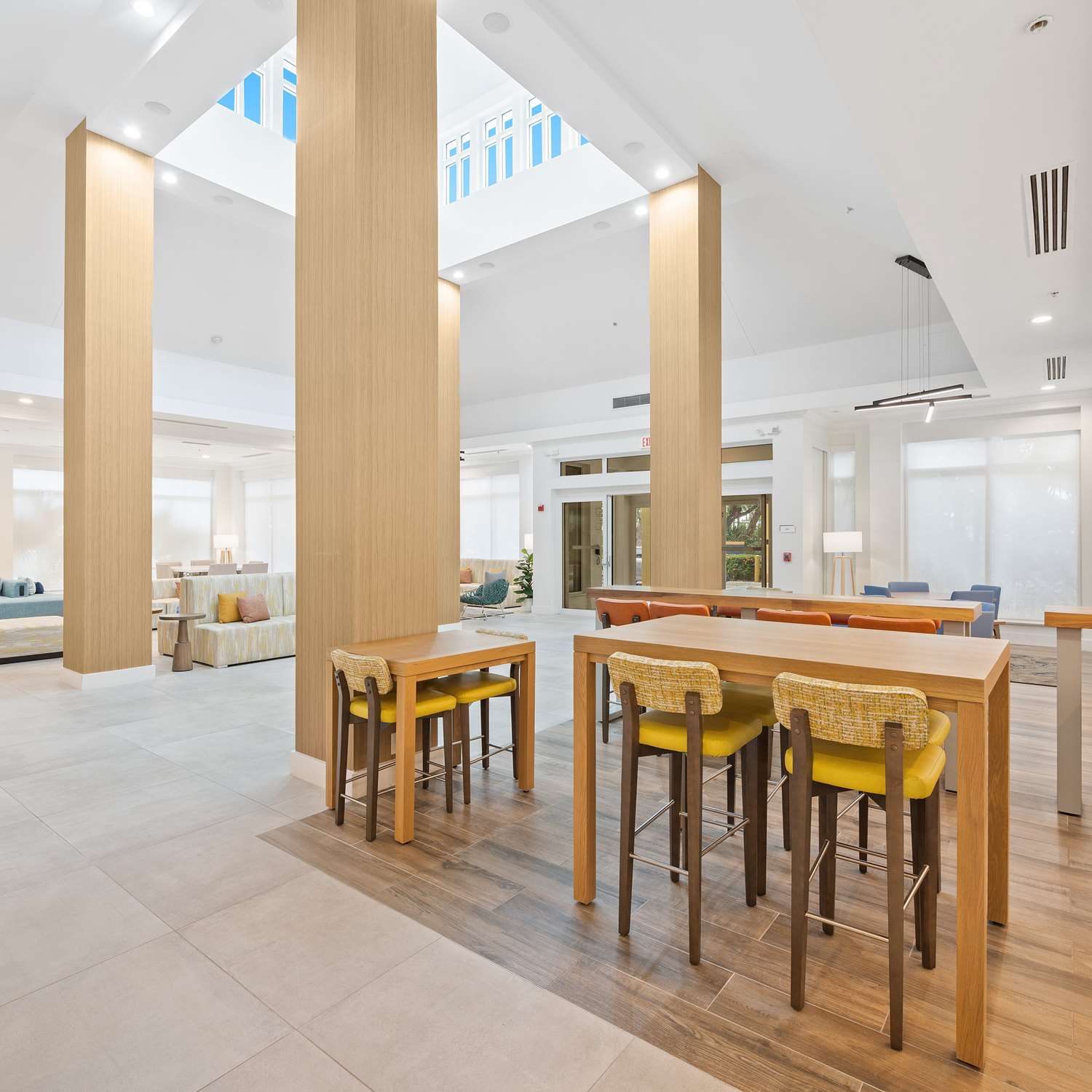 restaurant cafeteria