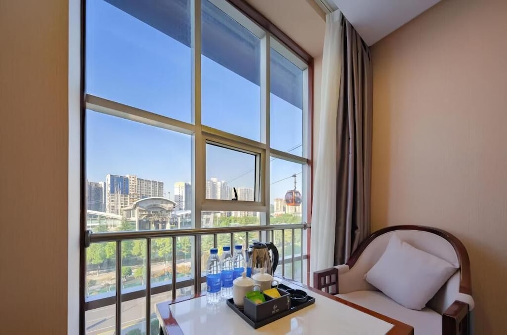 The Sky Gate Hotel 35/46