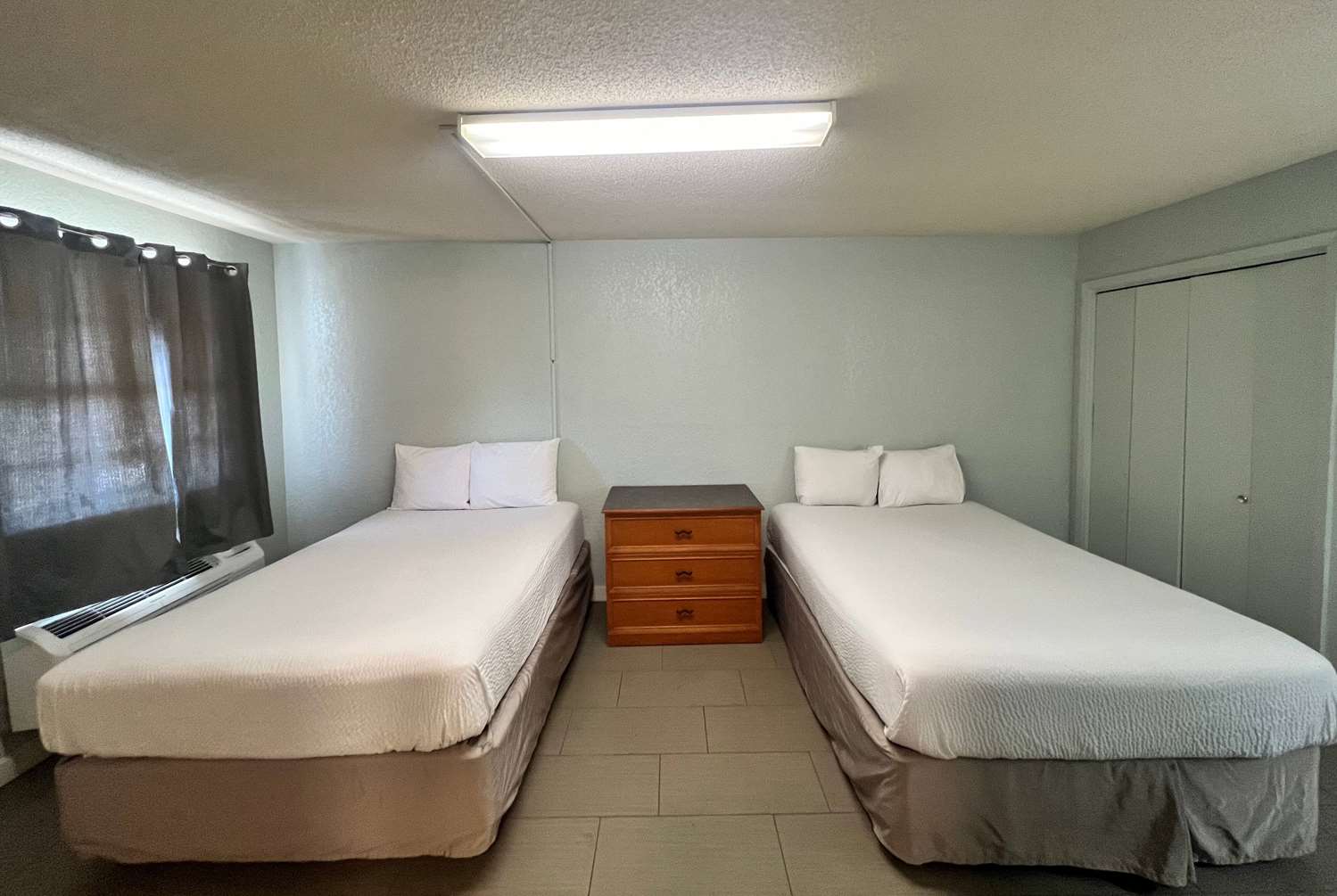 Days Inn Sulphur West 4/25
