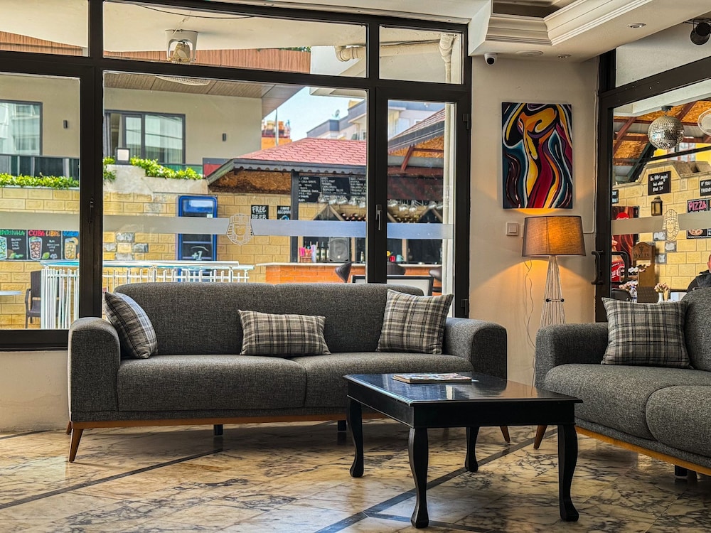 Babaoglu Apart Hotel 33/48