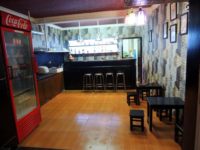 Ha Long Happy Hostel - Adults Only 24/26