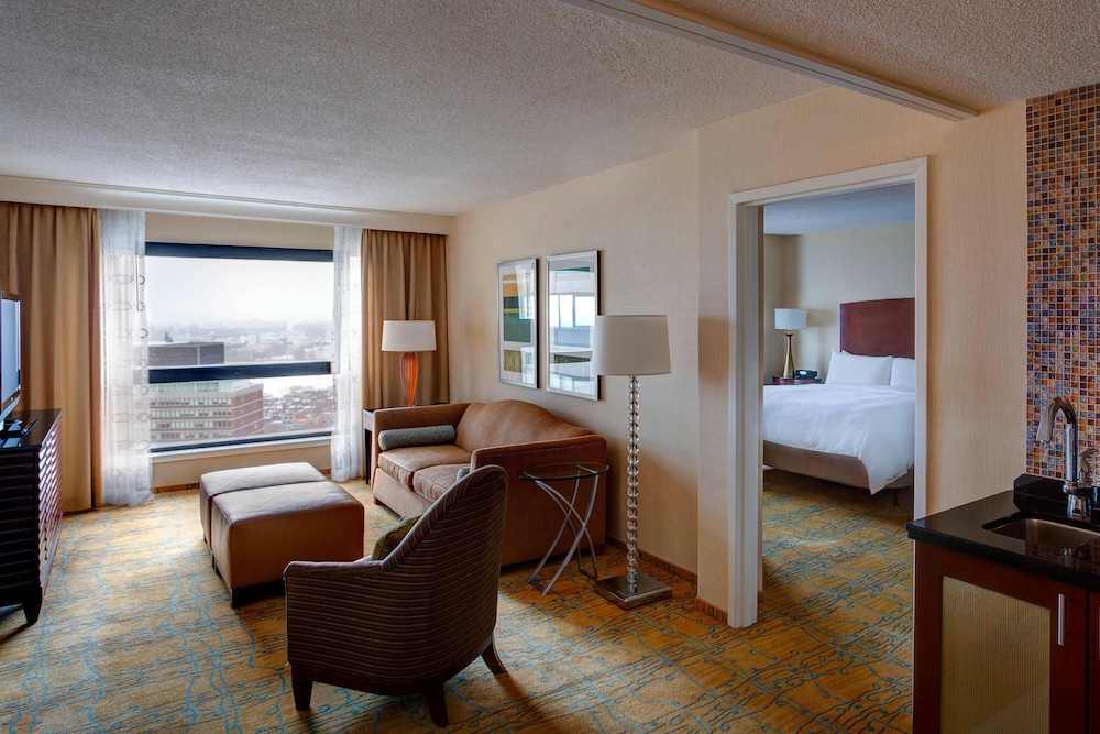 MARRIOTT COPLEY PLACE 30/53