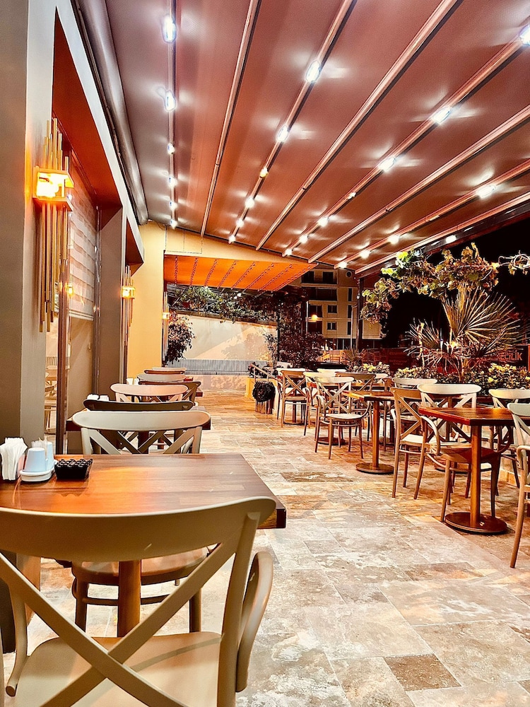 Sun Maris Central Hotel 47/62
