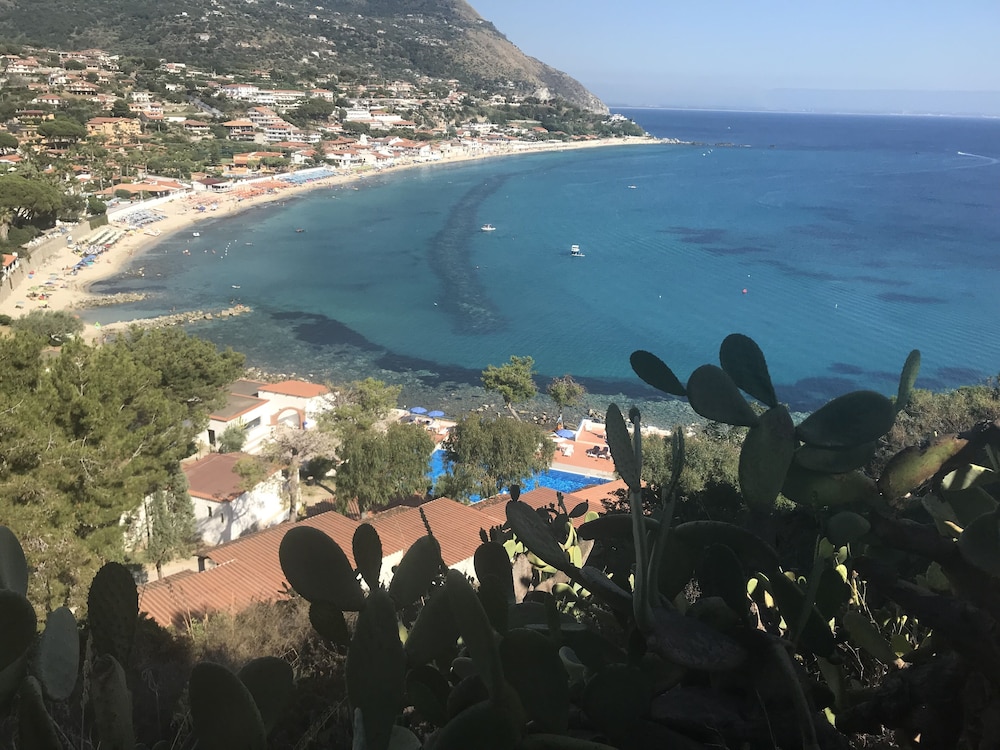 Marina del Capo 25/33