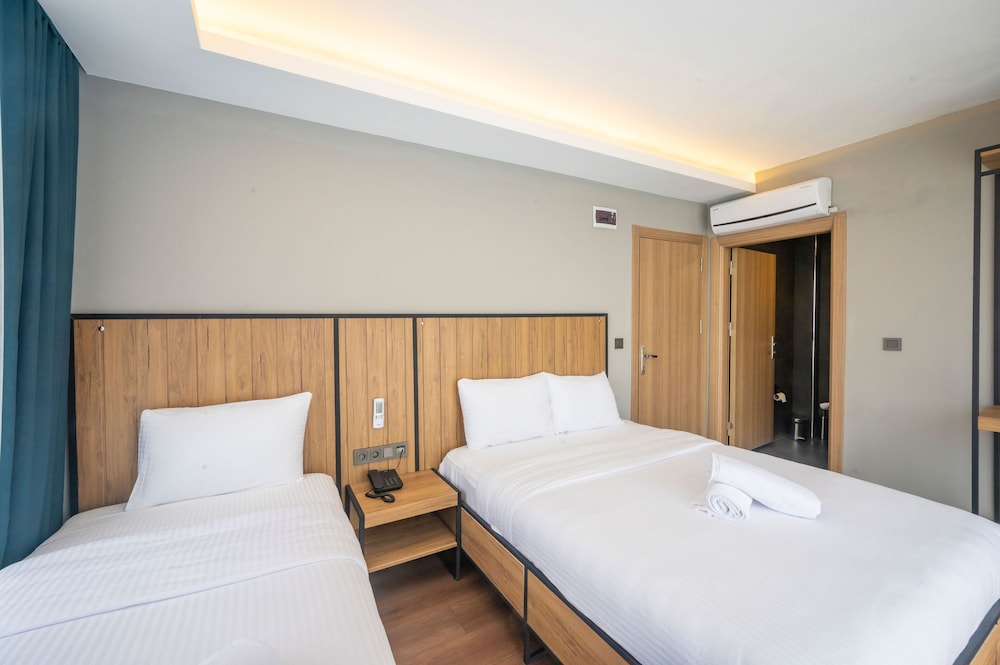 Corlu Dem Hotel 24/50