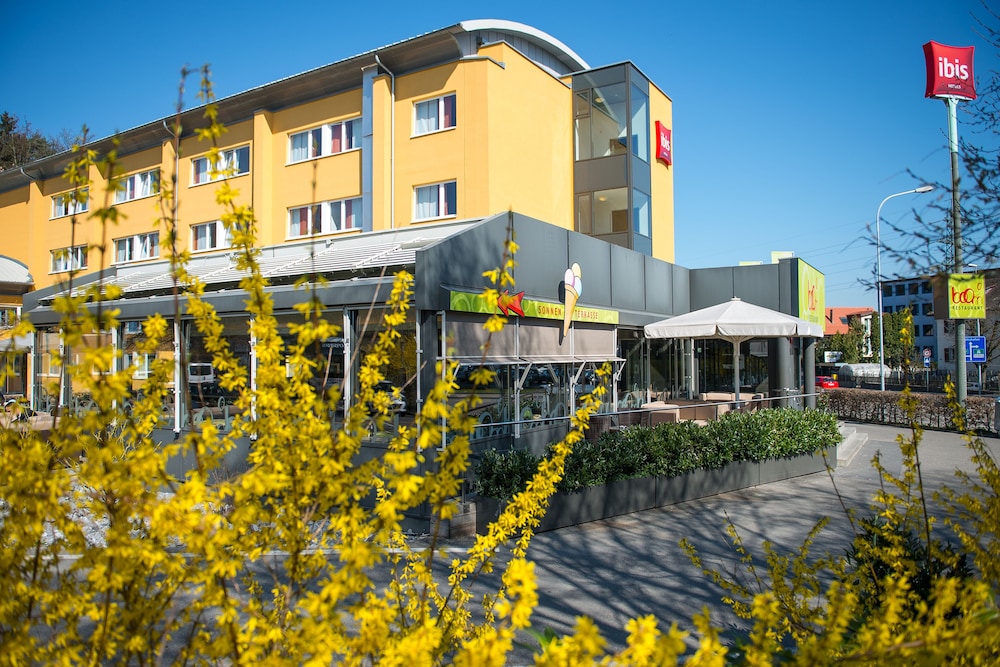 Ibis Zurich Adliswil 71/74