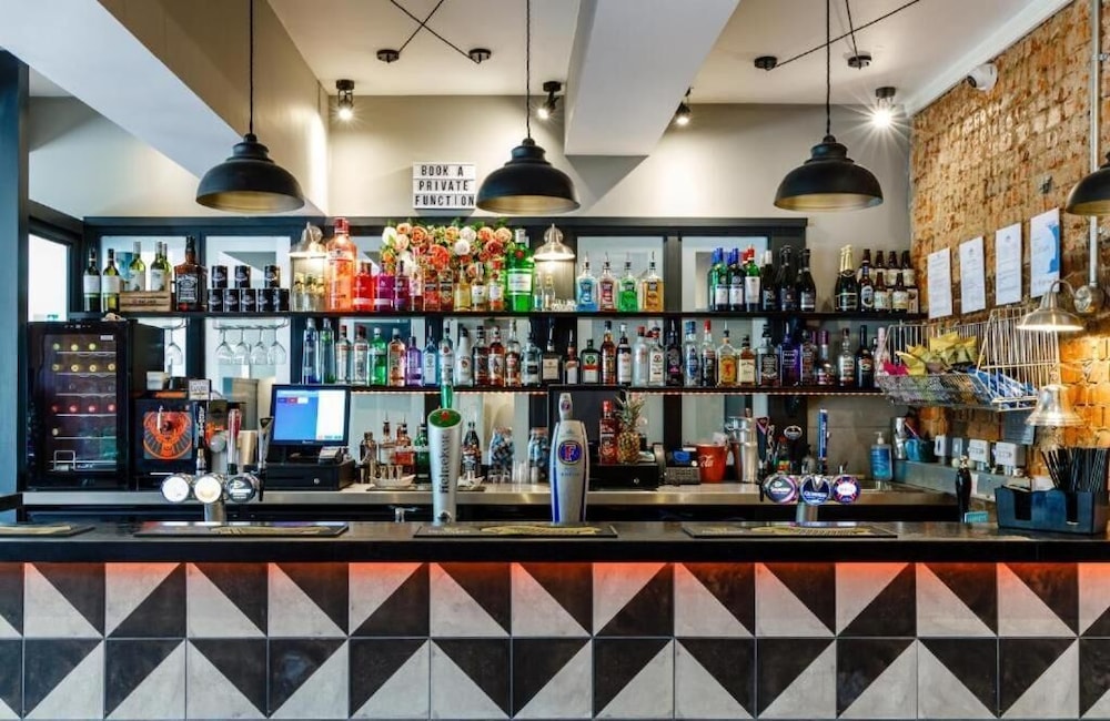 Ruby Pub & Hotel 22/33