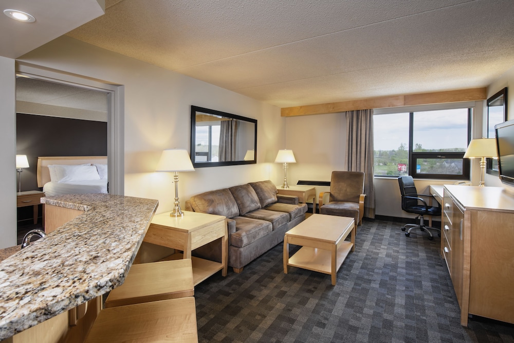 DoubleTree by Hilton Kingston 29/67