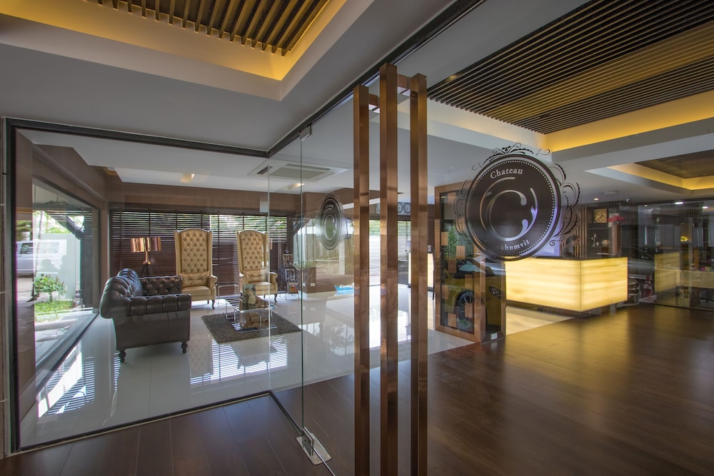 Chateau de Sukhumvit 37/52