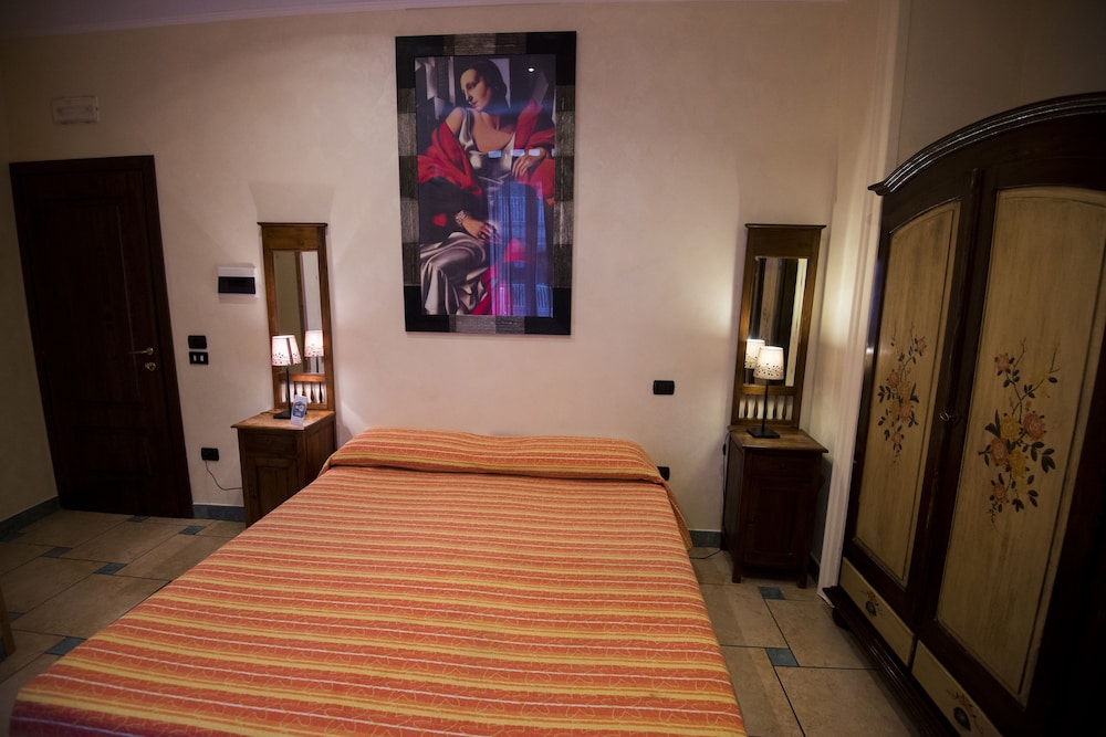 Schilizzi Hotel 28/50