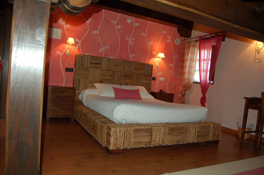 La Casona de Revolgo 20/44