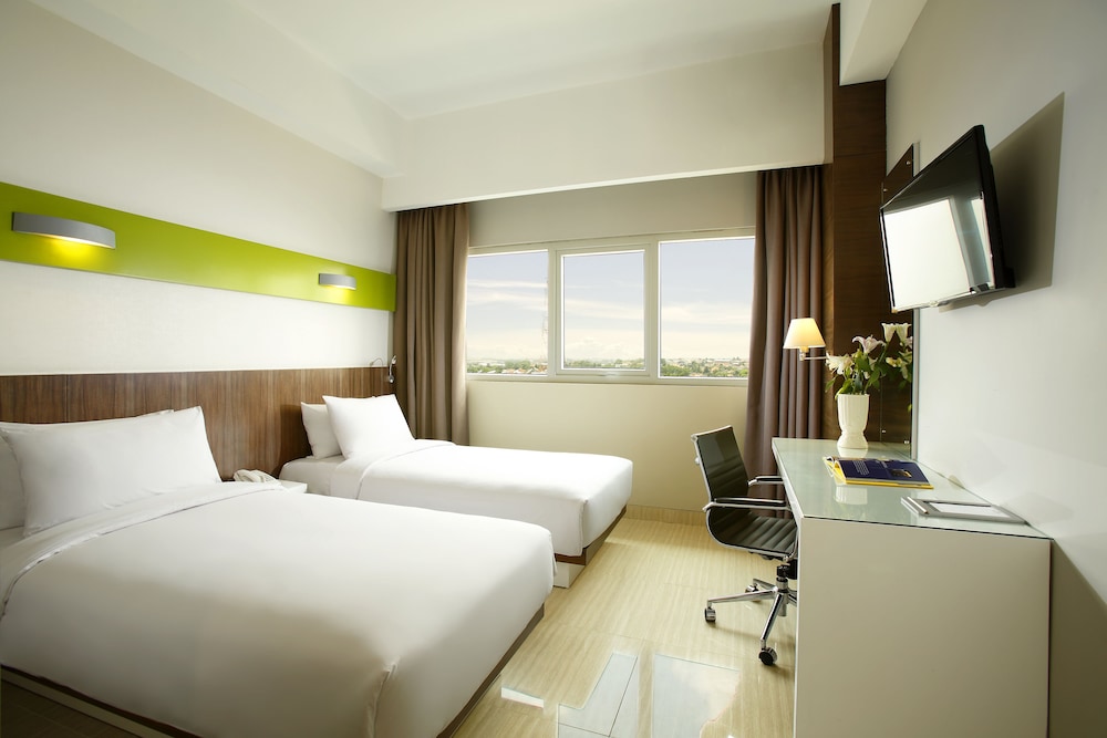 Hotel Santika Cikarang 15/49