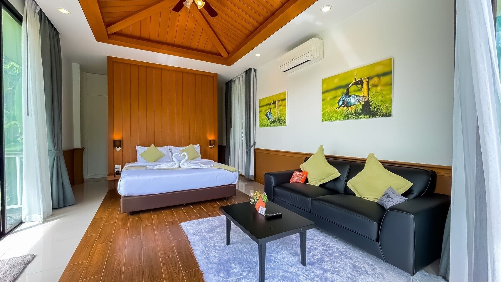 VILLA, KING BED, RIVER VIEW