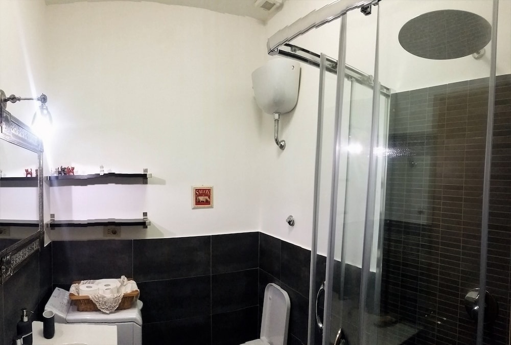 Trinity Luxury Rooms 66/66
