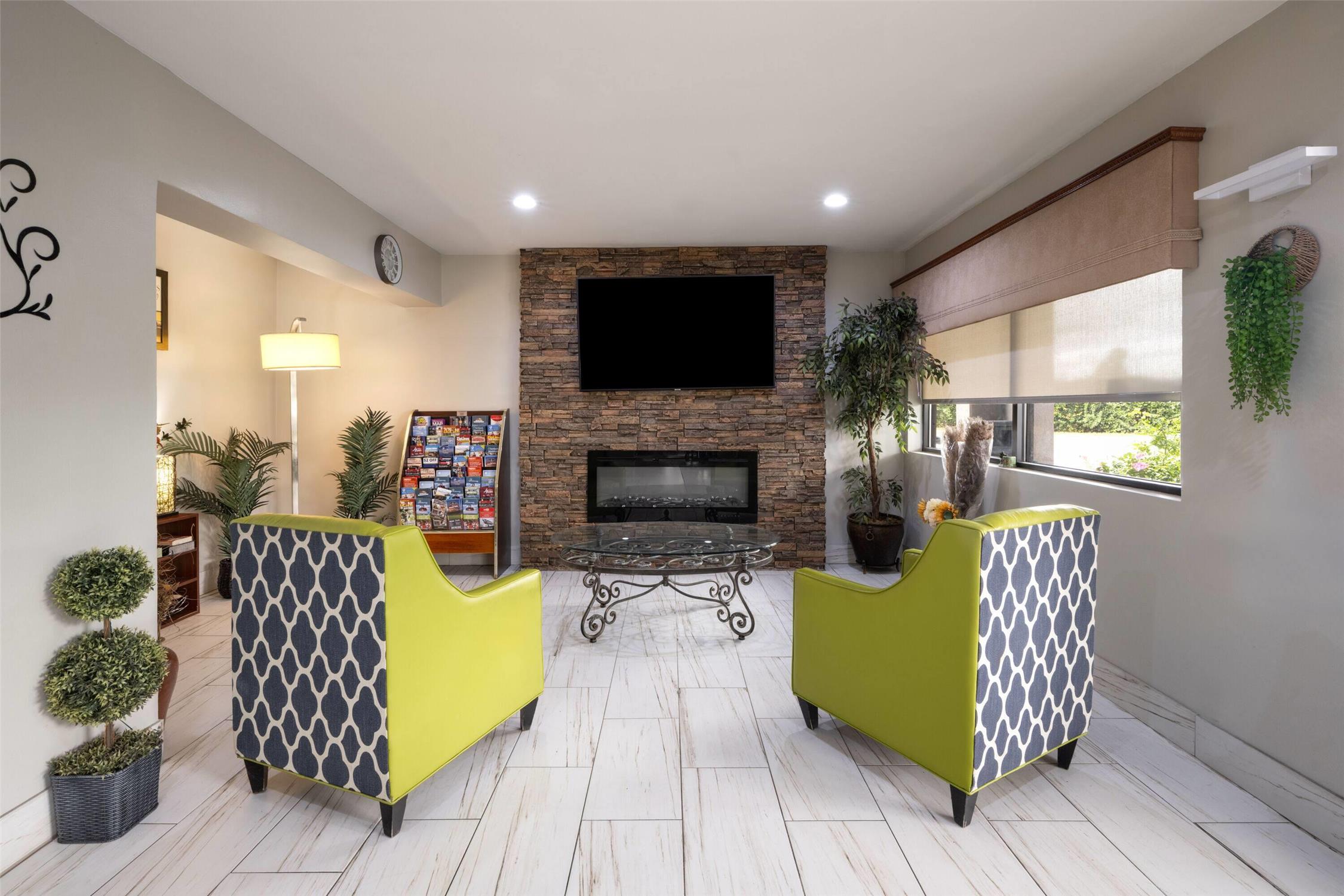 Days Inn by Wyndham Anderson/Clemson Area 13/22