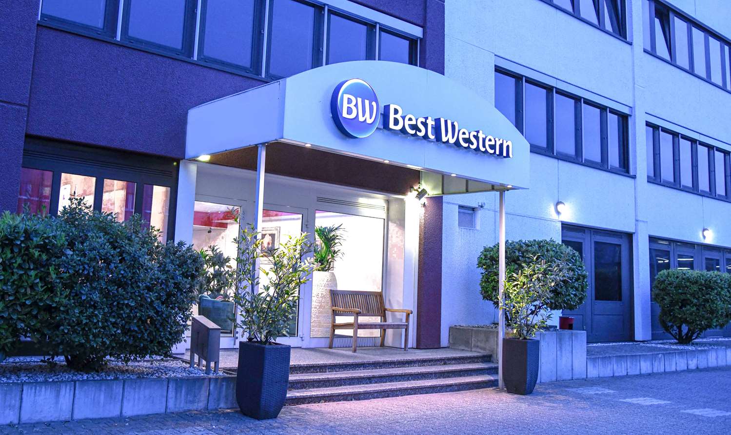 Best Western Comfort Business Hotel 6/60