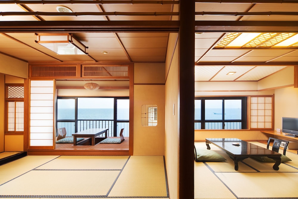 TSURUYA KISSHOTEI 50/50
