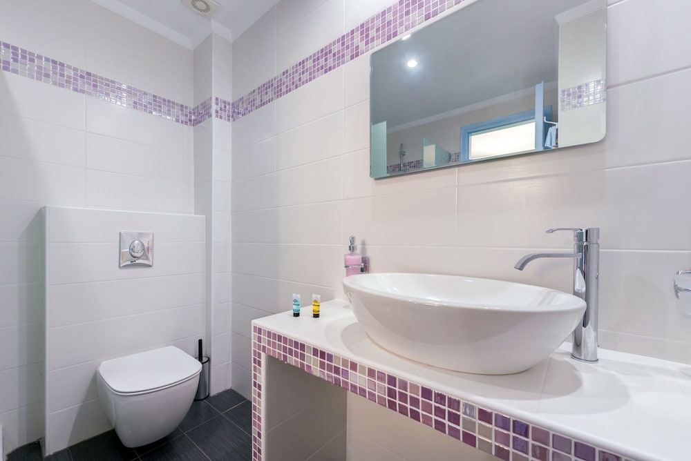Akis Hotel 48/50