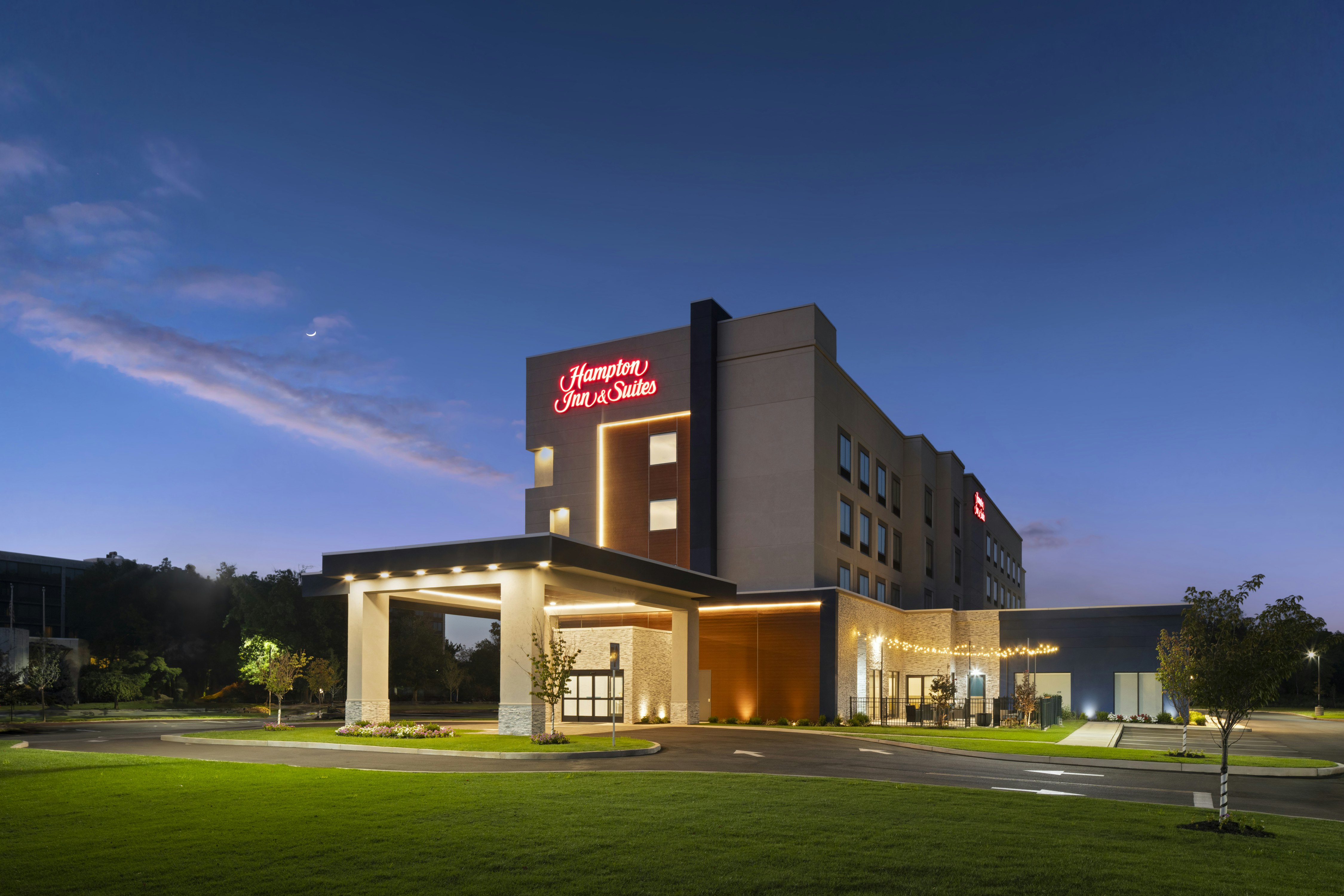 Hampton Inn & Suites Somerset 2/15