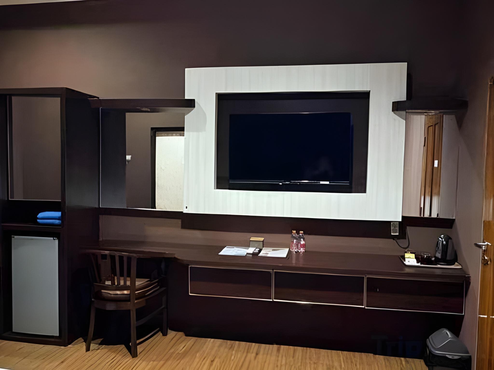 Vip, Twin Beds