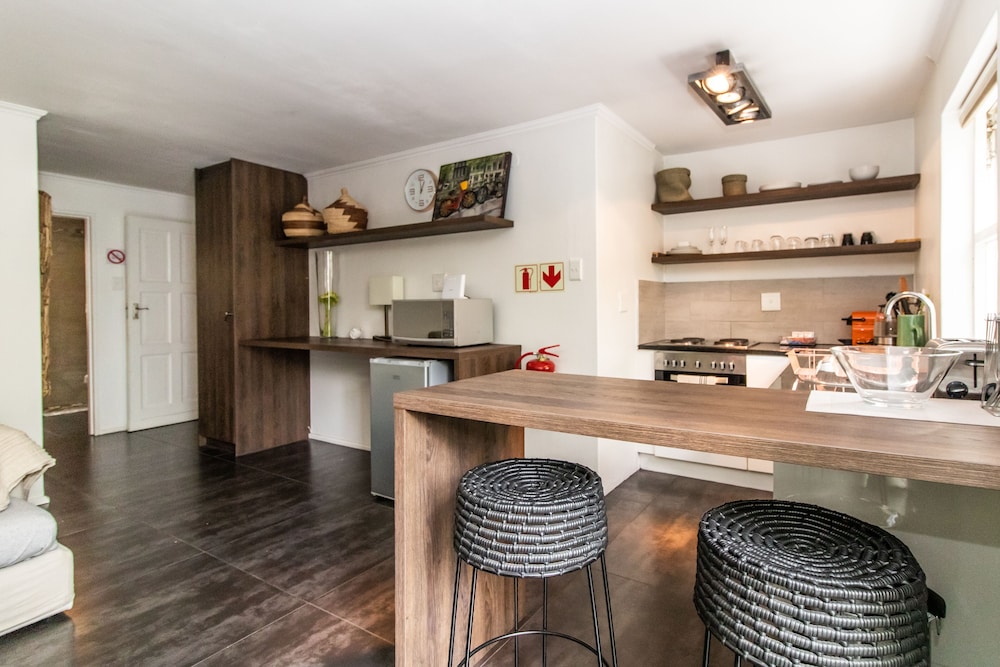 Cape Finest Guesthouse Apartments 3/50