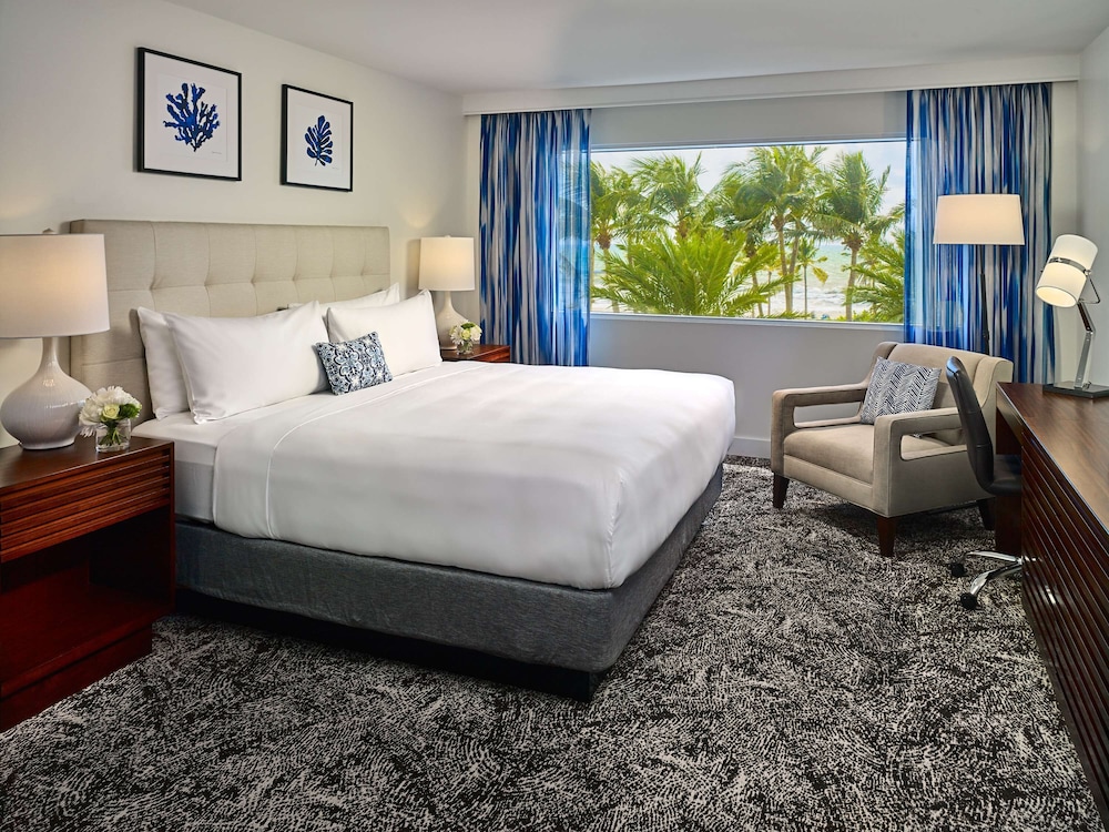 OCEAN, DELUXE, KING BED, OCEAN VIEW