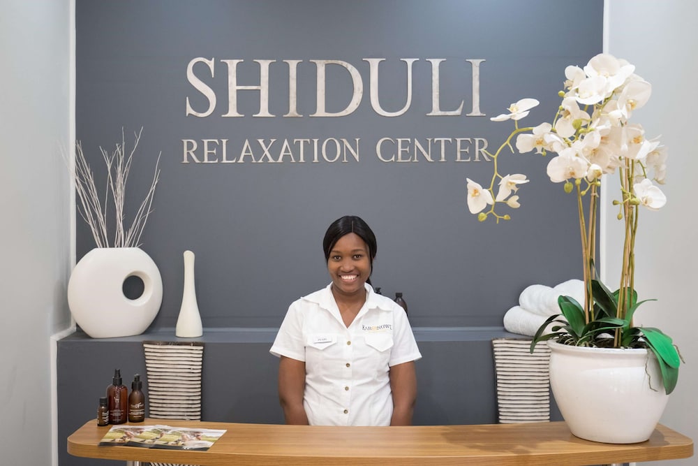 Shiduli Private Game Lodge 4/71