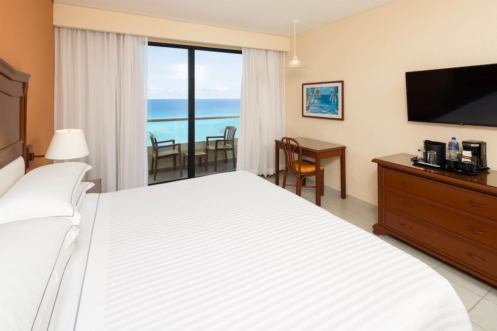 Occidental Tucancun 20/67