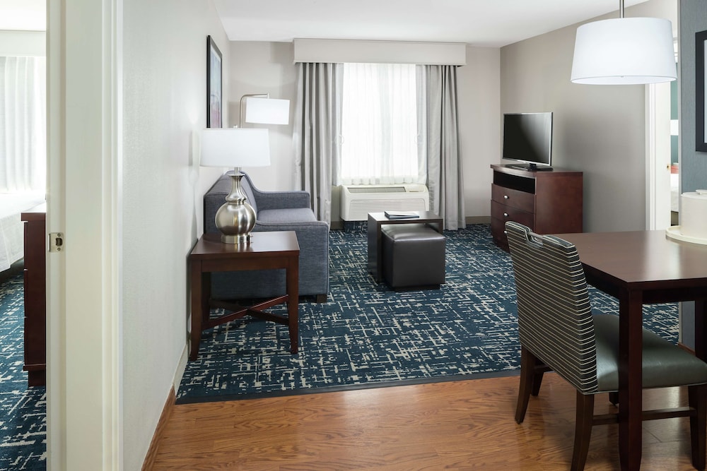 Homewood Suites by Hilton Fresno Airport/Clovis, CA 32/50