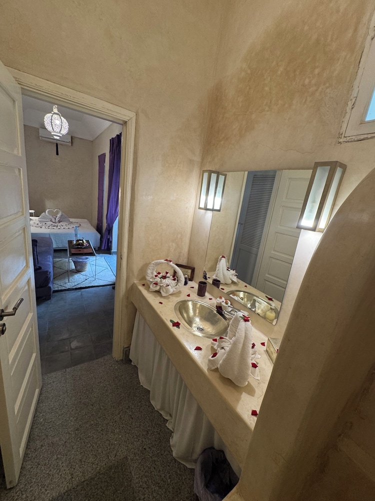 Riad Sapphire And Spa 50/50