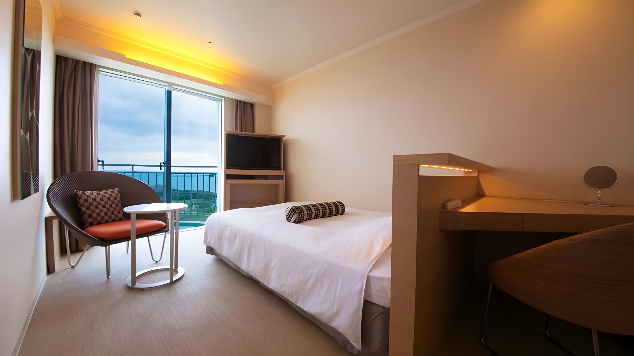 Semi Room, Compact, Semi Double Bed