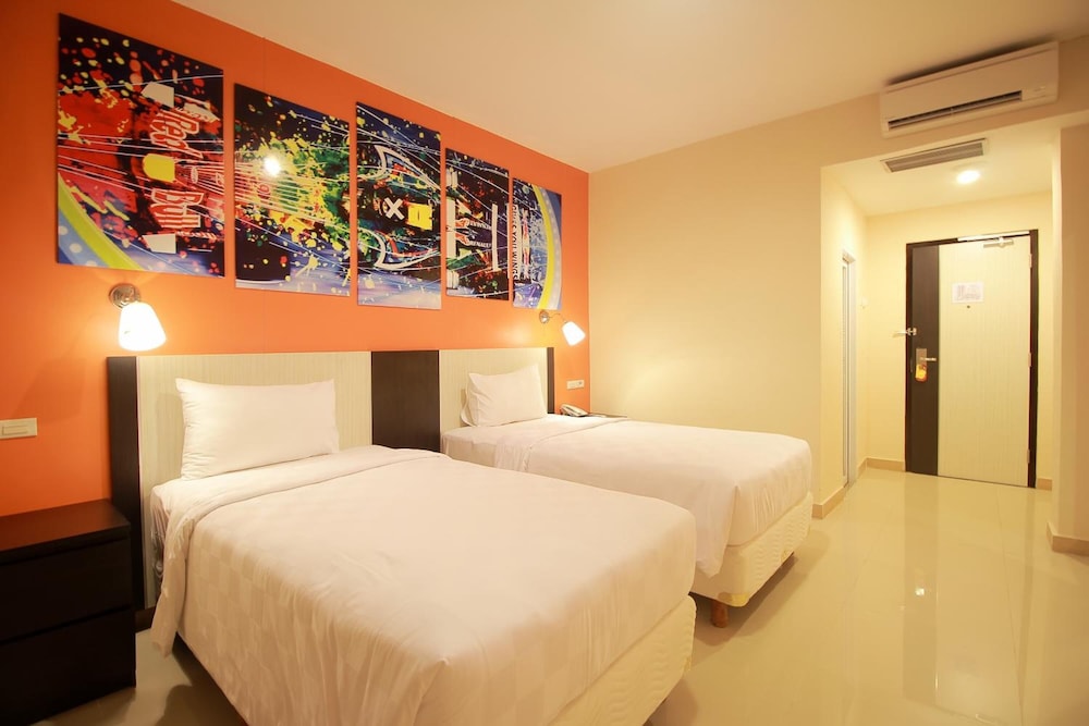 Sinar Sport Hotel 15/59