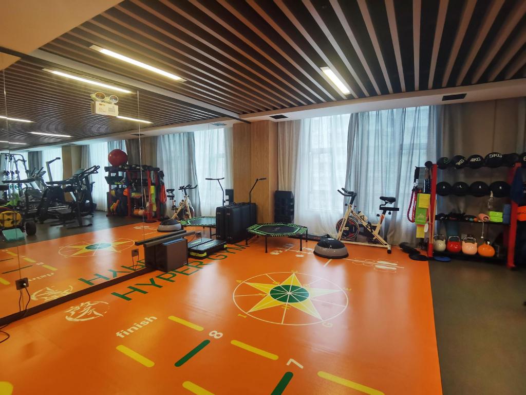 Rezen Longuu Hotel (Zhaoqing Qixingyan scenic spot store) 23/48