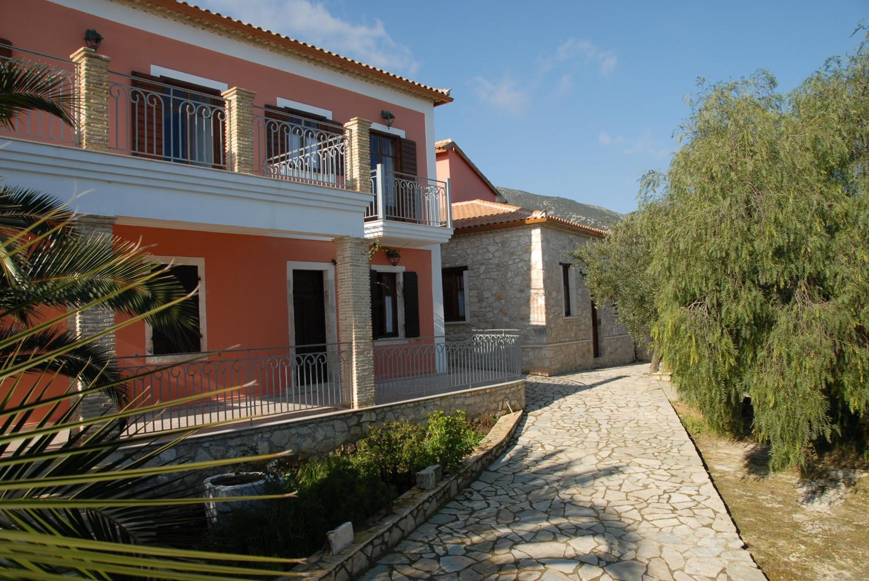 Anatoli Labreon in Zakynthos