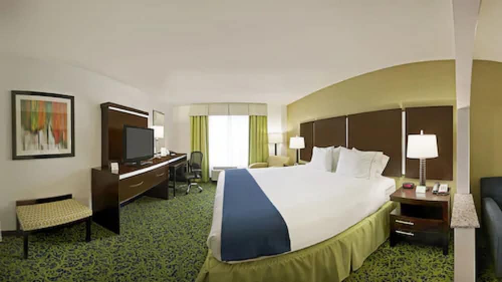 Holiday Inn Express Hotel & Suites Stroudsburg-Poconos 13/56
