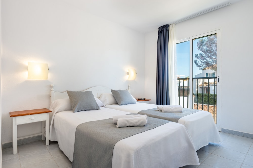 Two Bedroom Apartment Room