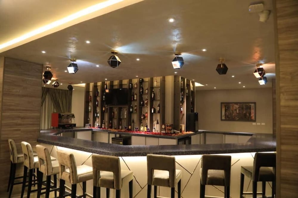 Elgel Hotel And Spa 46/58