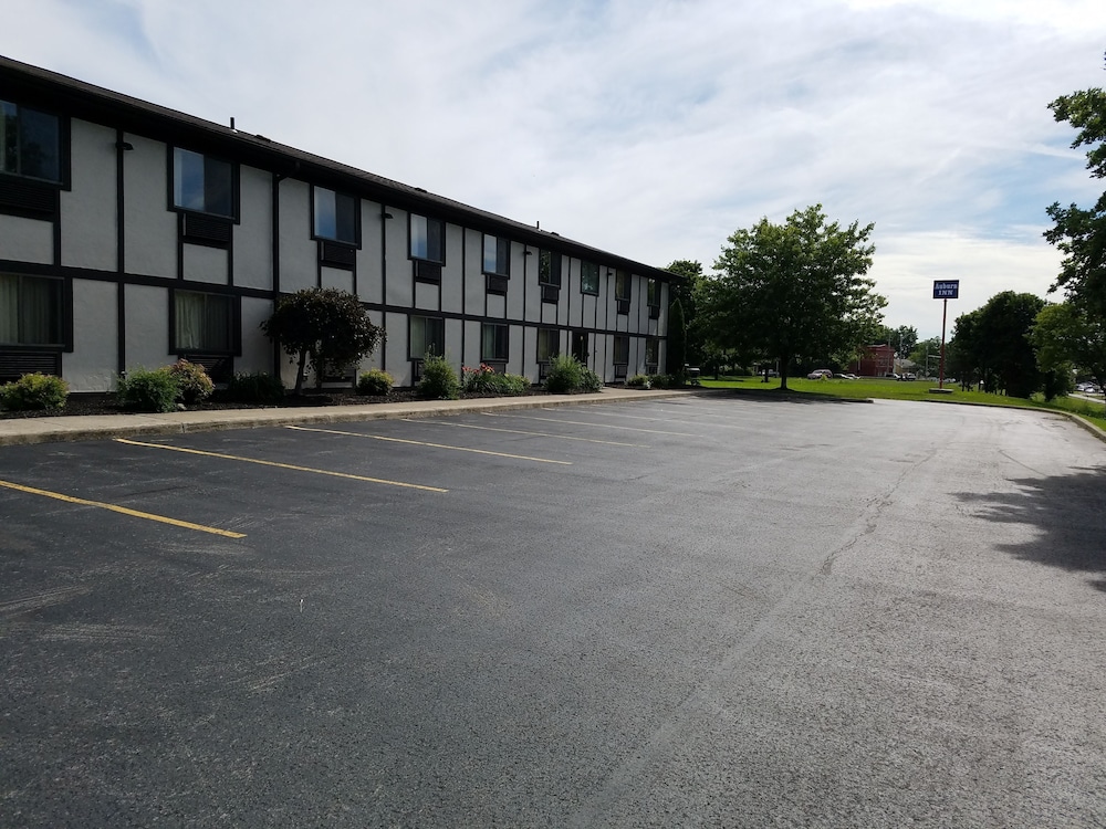 Auburn Inn 26/31