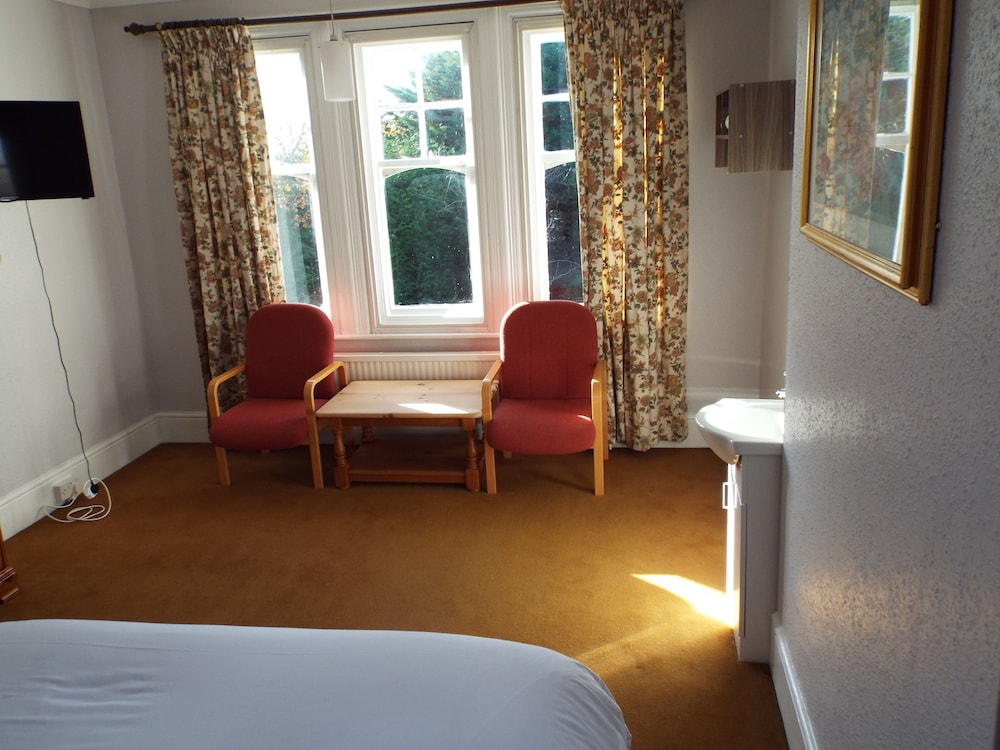 Redwings Lodge Baldock 10/43