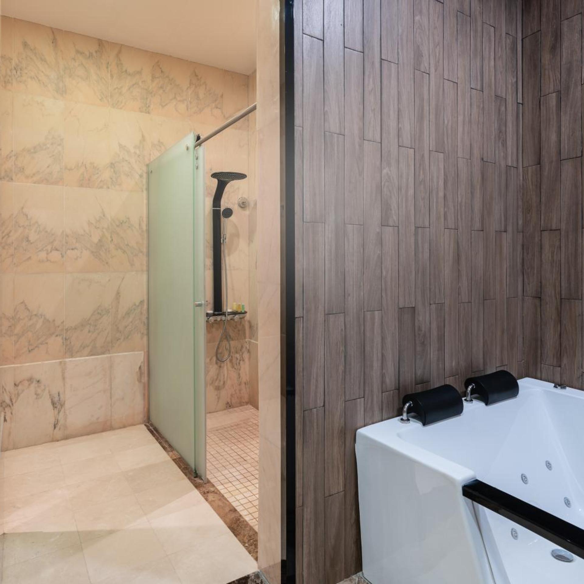 فندق ويفز(Waves Hotel) 75/75